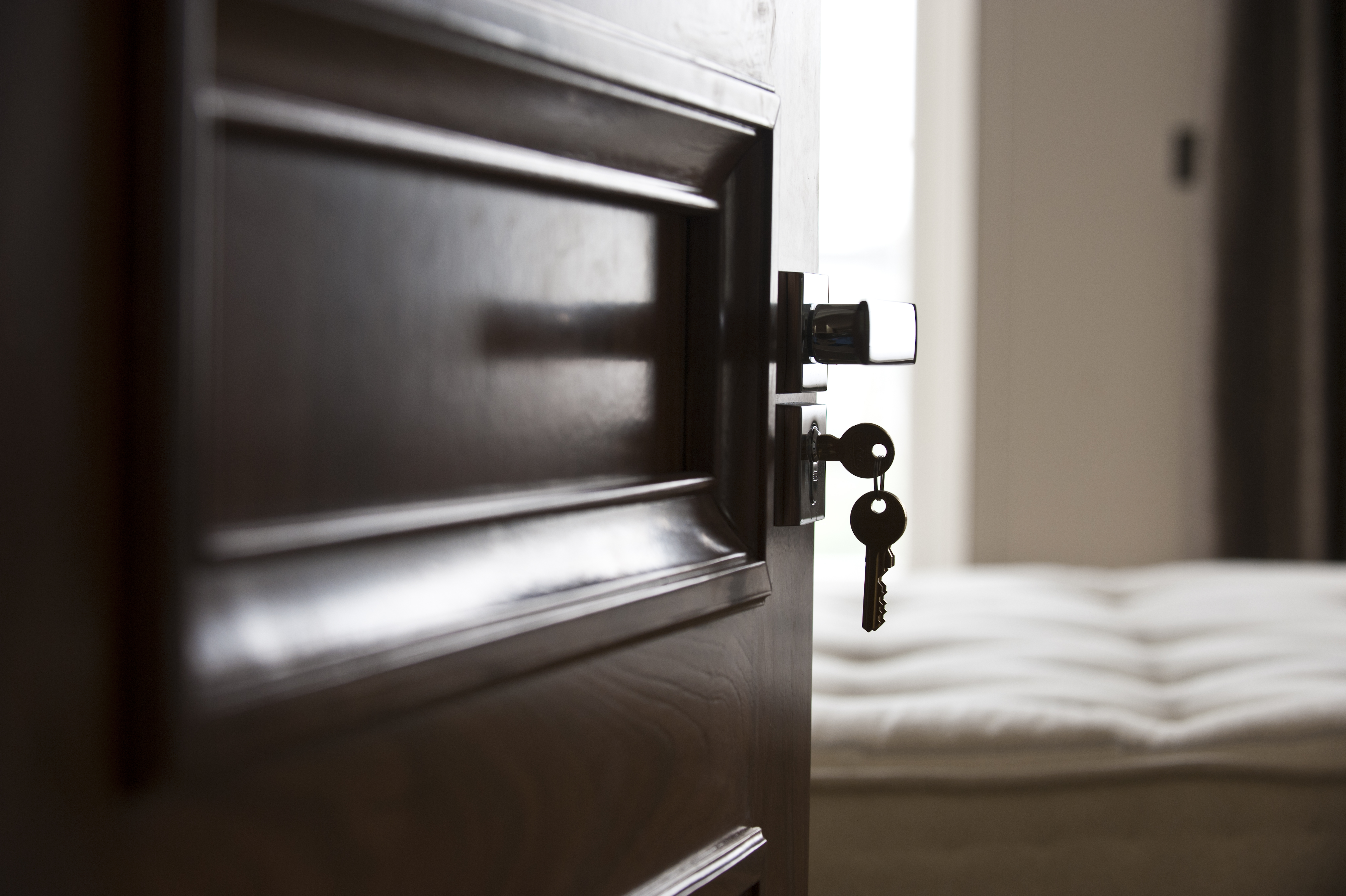 Travel Tips The First Thing You Should Do in a Hotel Room Time