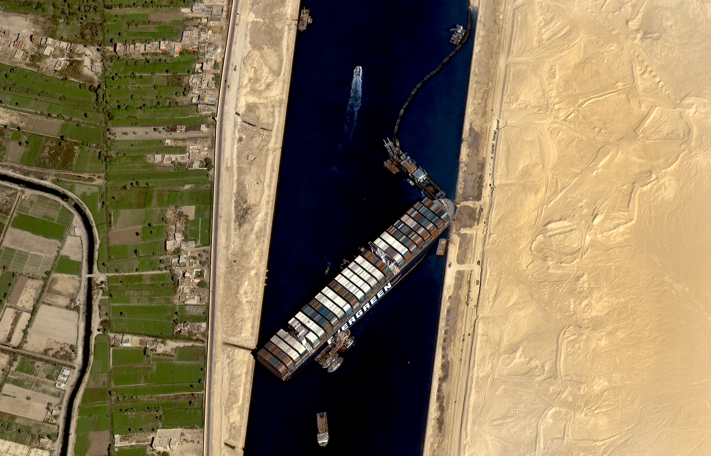 Panama suez canal. Panama Canal vs. Suez Canal. 20221007