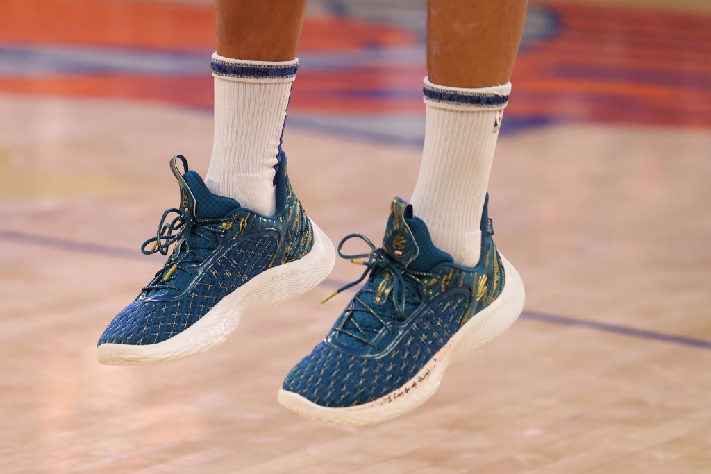 Steph Curry Sells 3,000 Pairs of NFT Sneakers TIME