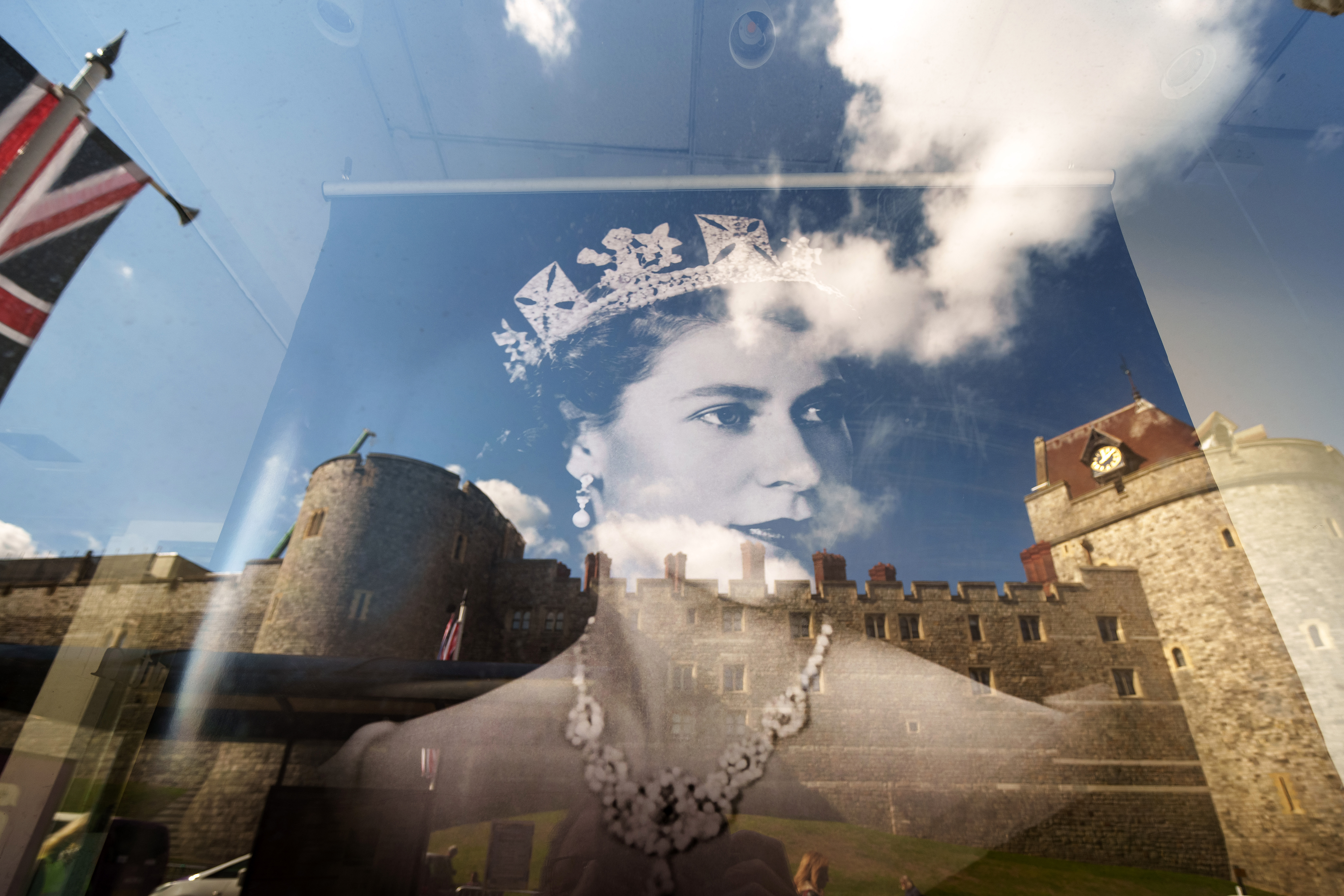 Watch Live Queen Elizabeth II's Funeral TIME