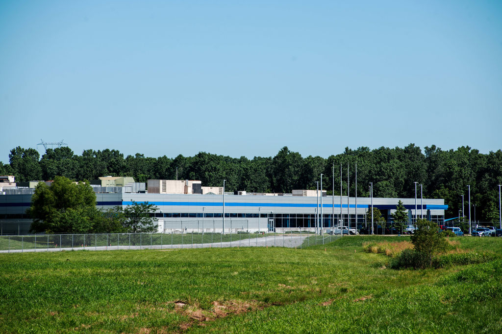 Elon Musk's New AI Data Center Raises Alarms Over Pollution