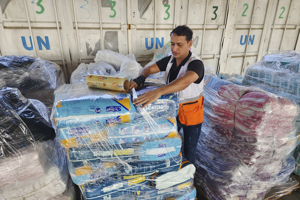 Israel Bans U.N. Agency That Distributes Aid to Gaza TIME