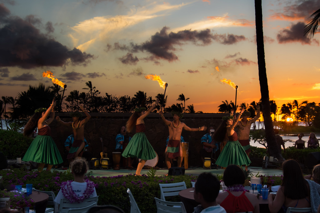 Waikoloa Beach Marriott Sunset Luau in Waimea, Hawaii Kidfriendly