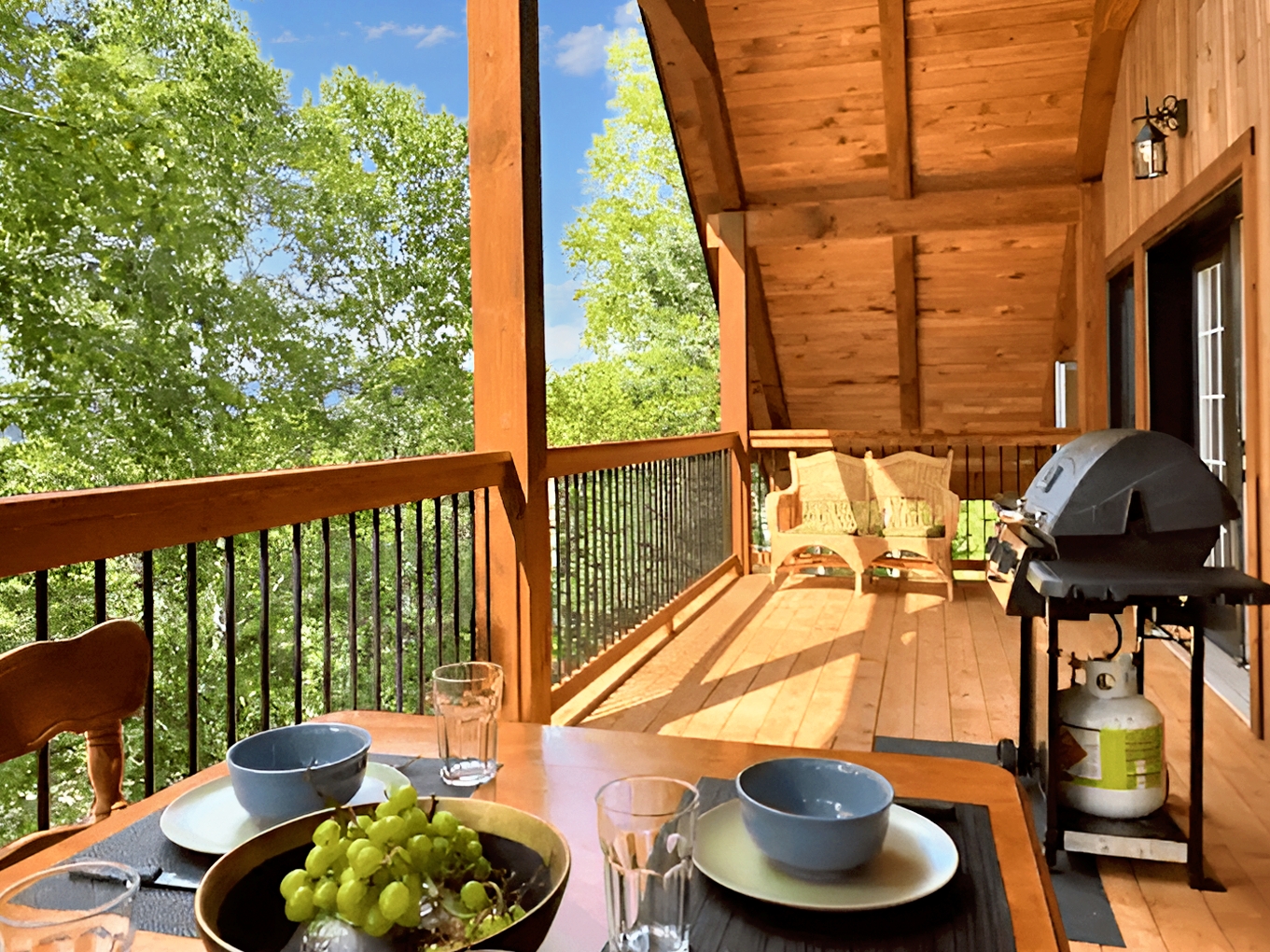 Discover Unique cottages for rent in Nature L'AnseSaintJean WeChalet