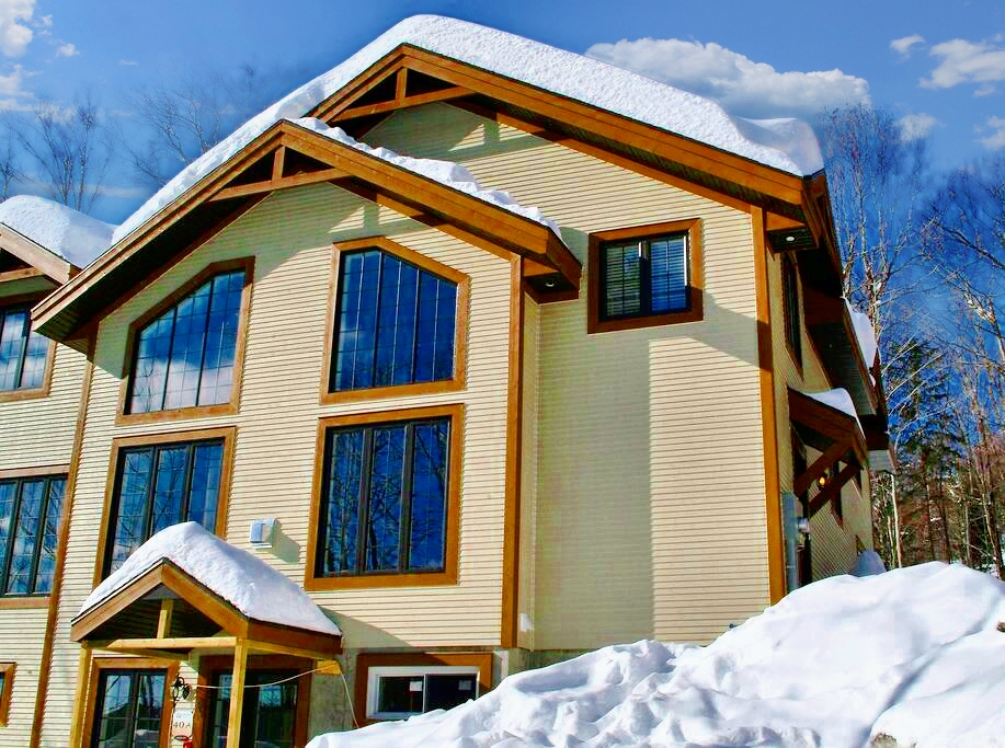 Skieurs 46 Les Chalets Alpins, Stoneham (245781) Chalet for rent in