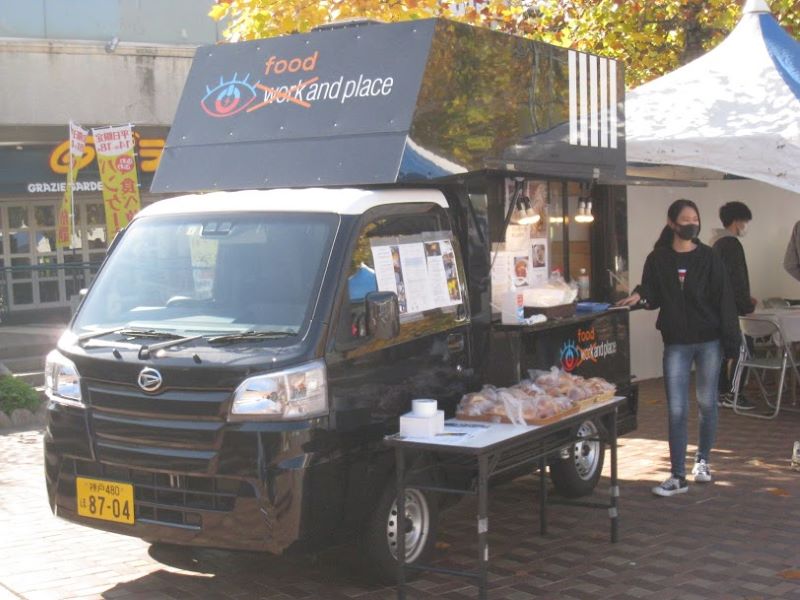レンタルキッチンカーでイベント参加！ work and place
