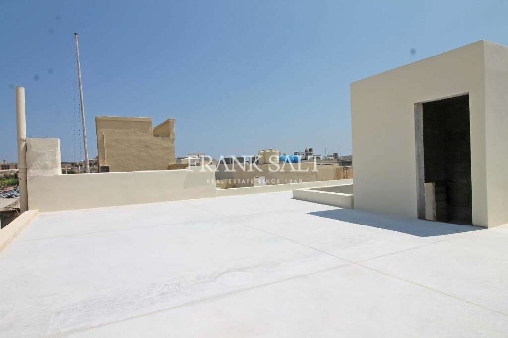 Floriana, Finished Apartment 040534 Frank Salt Real Estate
