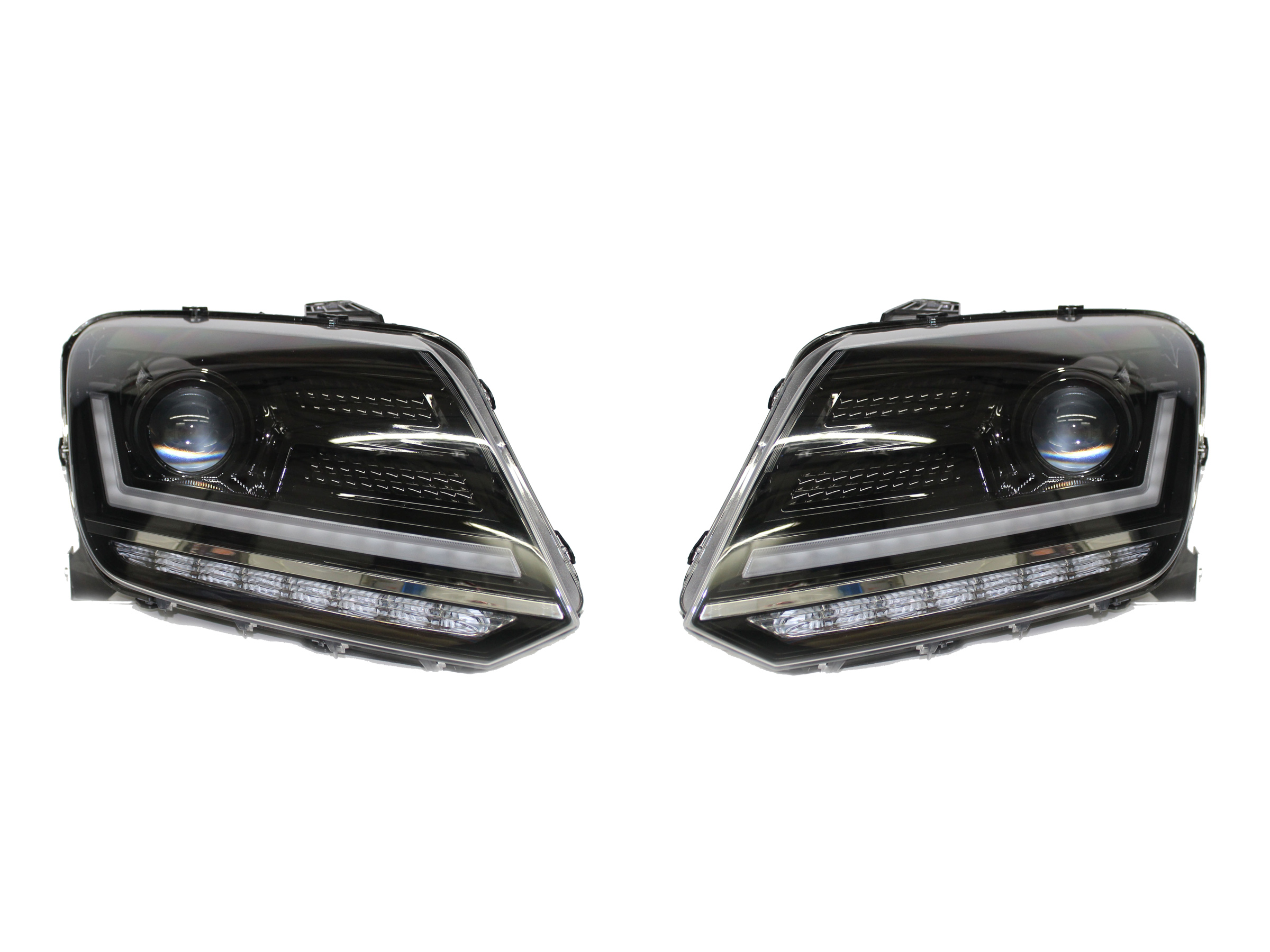 Osram LEDRIVING ® VW Amarok Full LED Headlights Black Edition (Halogen