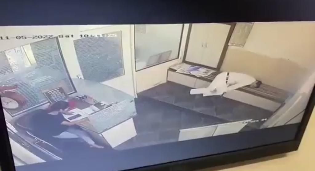 [VIDEO] Usahawan temui ajal ketika baca surat khabar di klinik gigi
