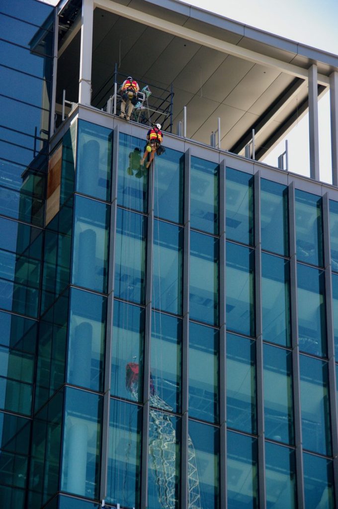 High Rise Air Conditioning API Rope Access