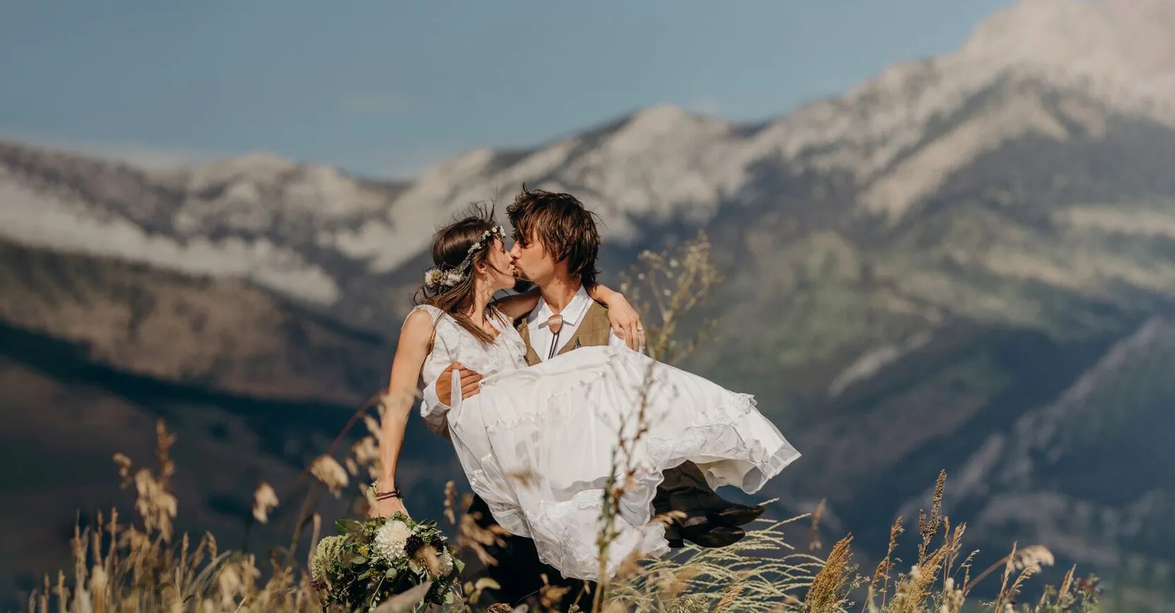 How to Get a Montana Marriage License & Plan a MT Wedding