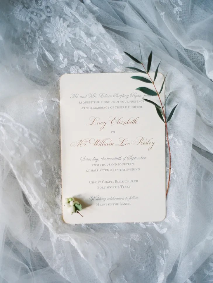 A Chic Green and White Wedding at Heart of the Ranch in Fort Worth, Texas