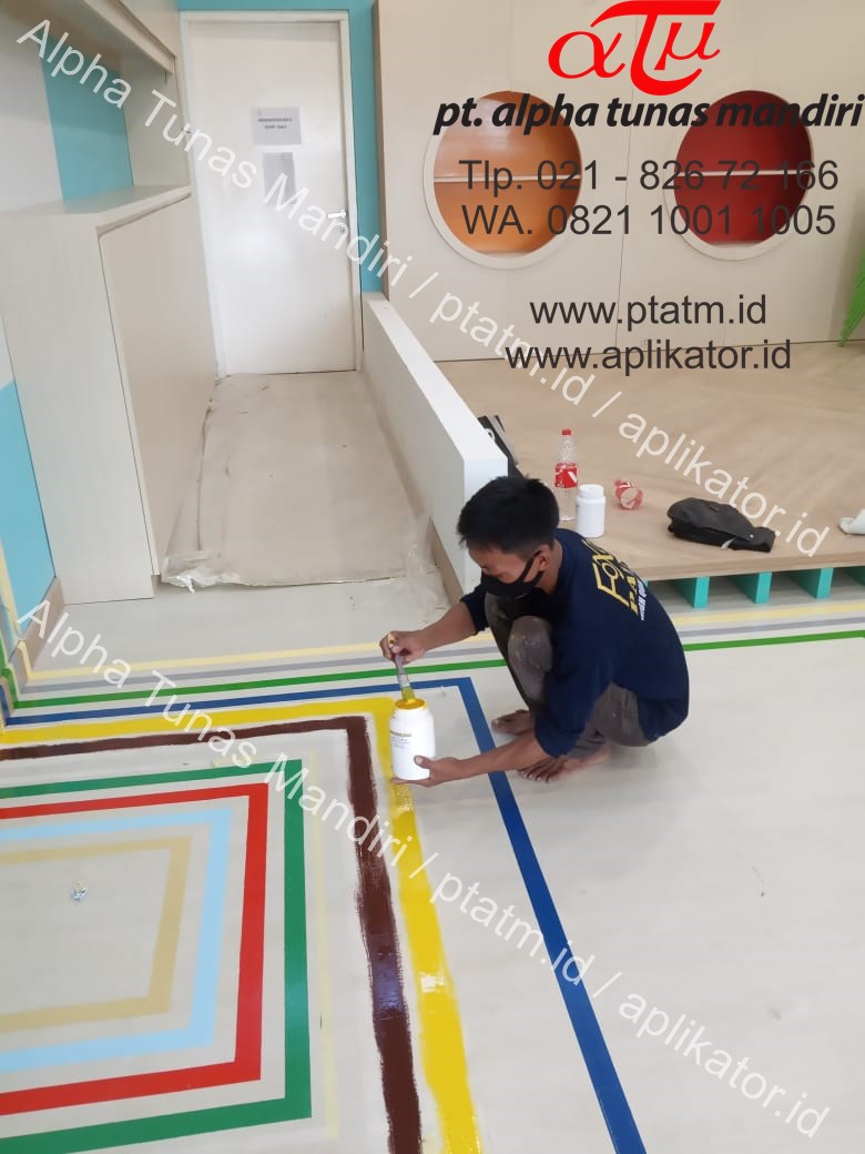 Cat Lantai Ruang Kelas Untuk Mempercantik Ruangan - Aplikator.ID