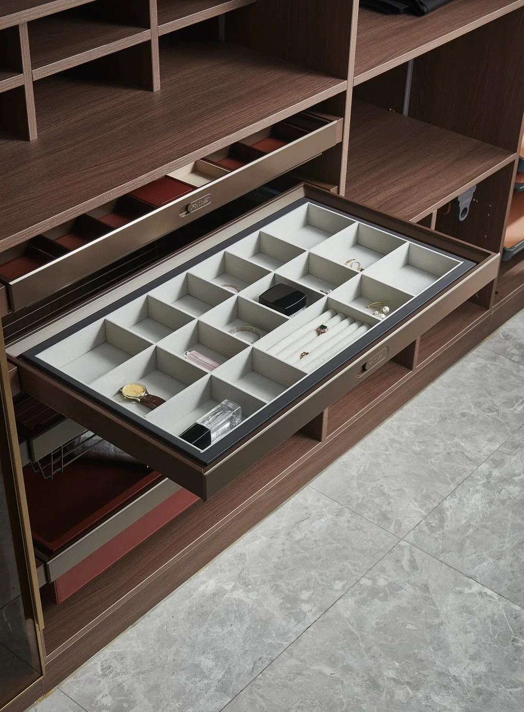 MultiFunction Wardrobe Leather Classification Box Soft Close Drawer