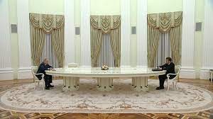 Macron, Poutine et l’Ukraine. Arguments pour la lutte