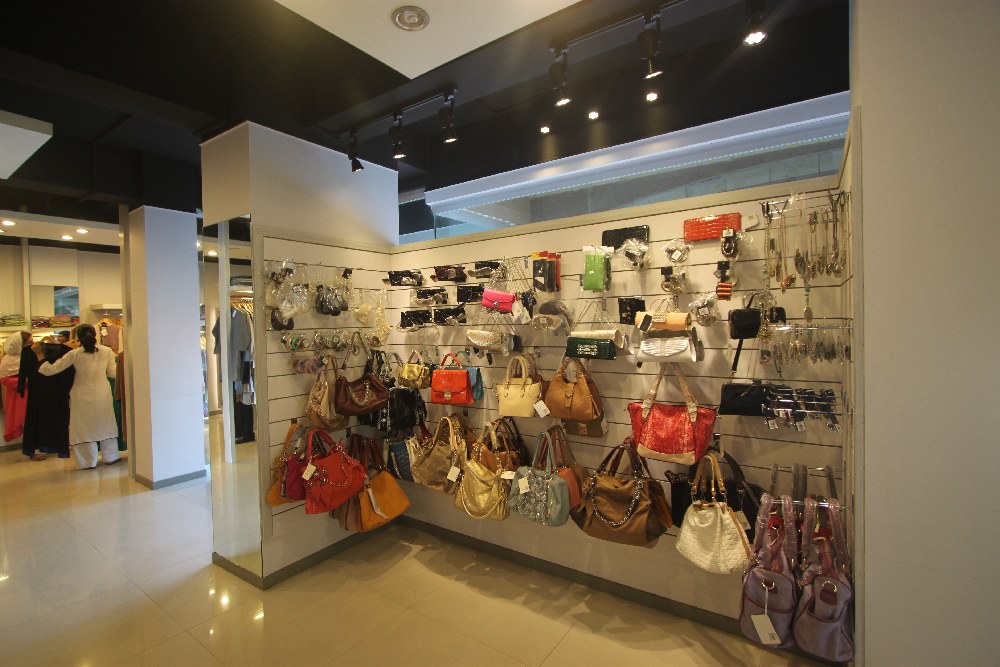 Adeel Mumtaz Project Management » NISHAT LINEN OUTLET, JHELUM