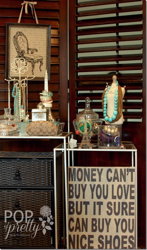 Pretty Ways to Organize Jewellery (A Peek In My Closet!) A Pop of Pretty