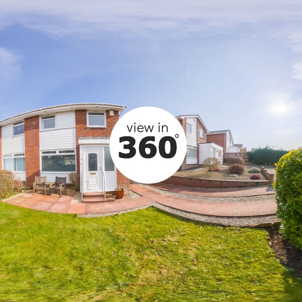 8 Grange Avenue, Ayr