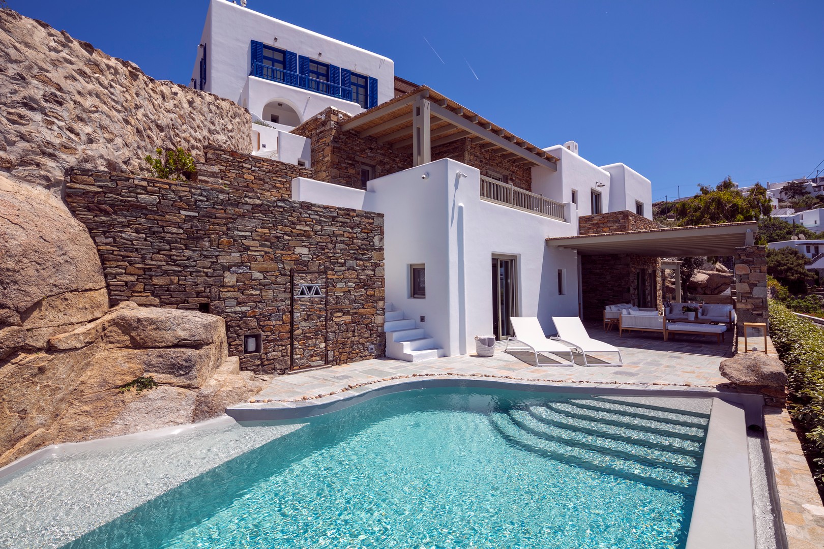 Villa Miramare, Mykonos Town For Rent Divine Property