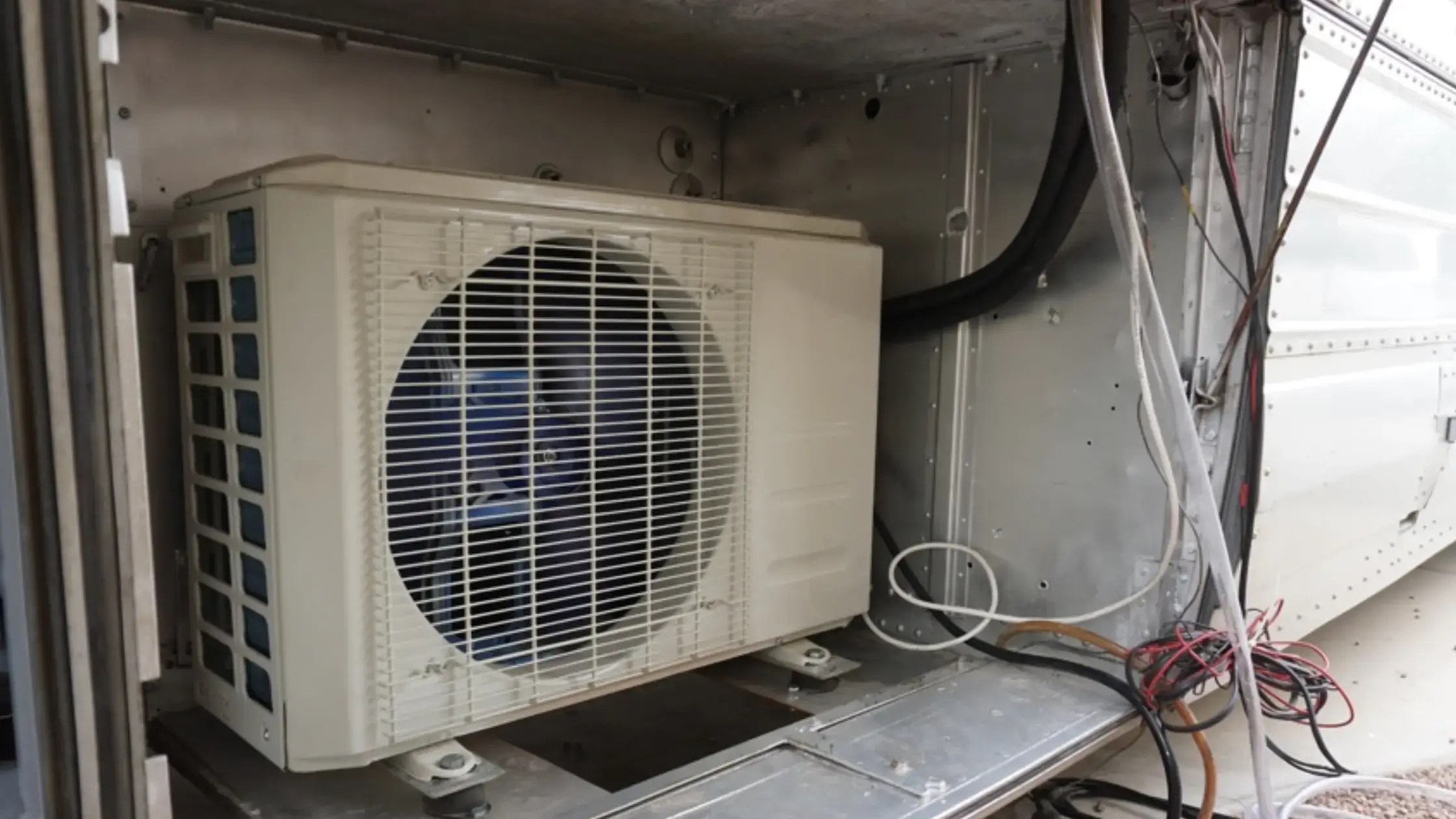 What Is the Best Mini Split AC for RV? The Trade Table