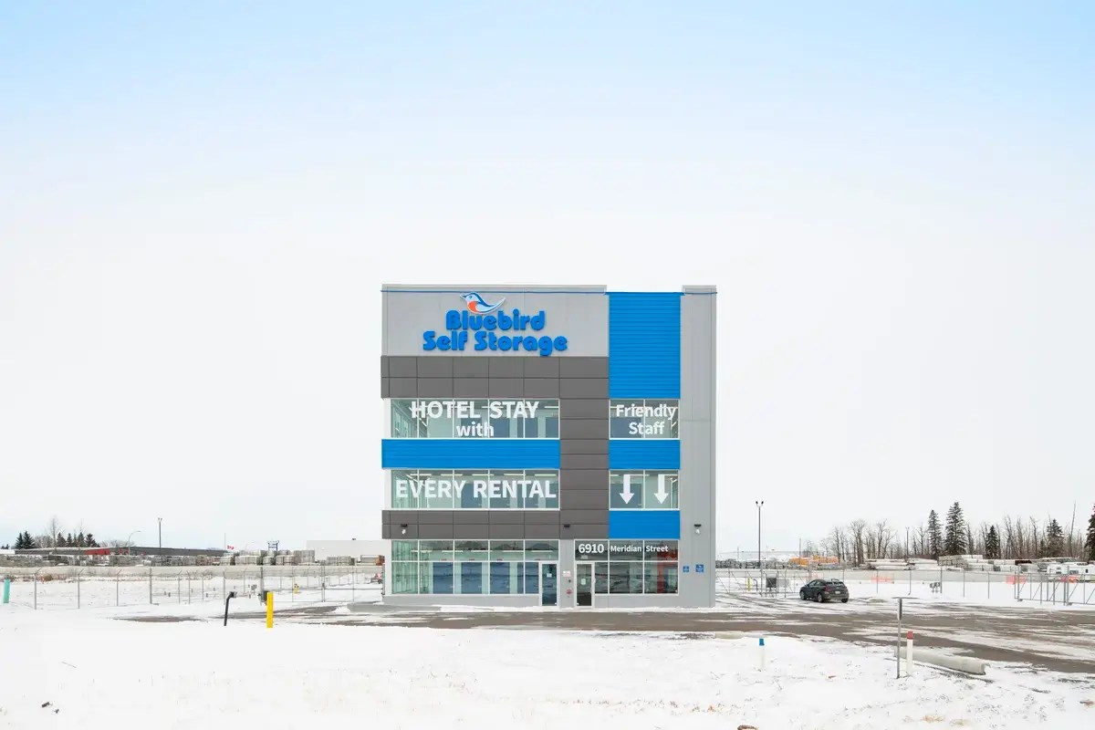 Self Storage Edmonton Meridian Edmonton, Alberta Storage Facility Near Me