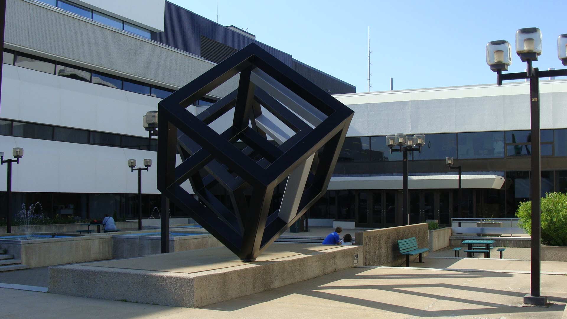 College and University Track & Field Teams Université du Québec à