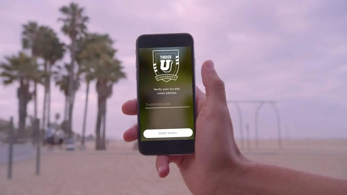 Tinder Launches Tinder U, a Dating Service for College Students Only