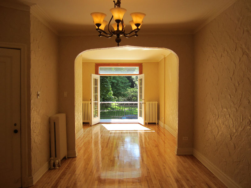 Appartement à louer à deux pas de l'Université de Montréal sur ÉdouardMontpetit 3½