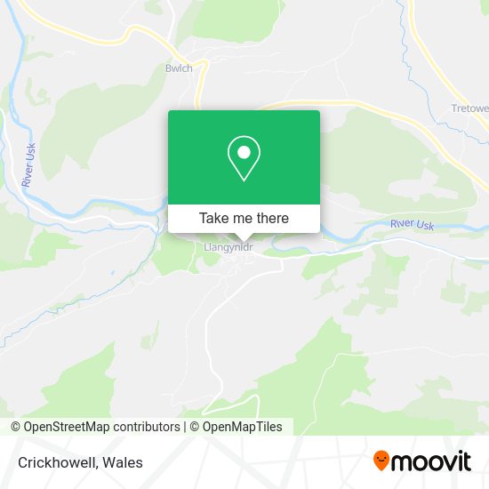How to get to Crickhowell in Powys by bus or train?
