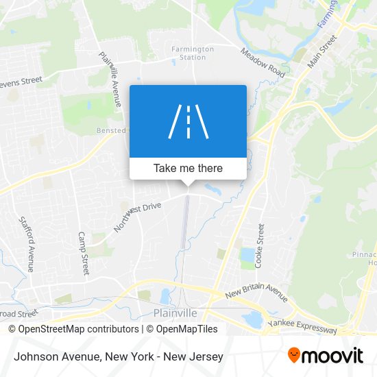 ¿Cómo llegar a Johnson Avenue, Plainville en autobús o tren?