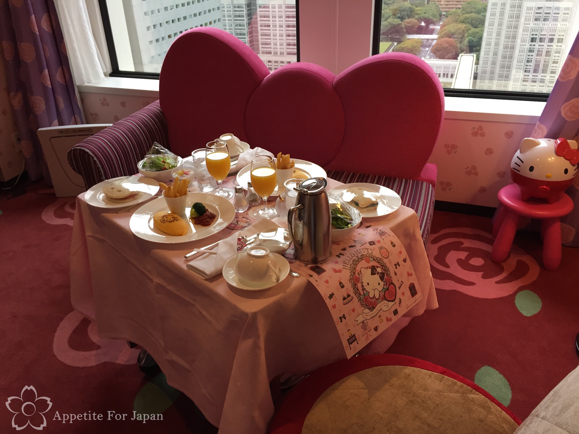 Hello Kitty Hotel Room Inside Keio Plaza Tokyo’s Princess Kitty Room
