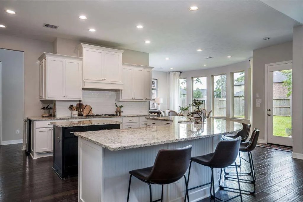 Residential Remodel Contractor in Tomball, TX Apple & Wren