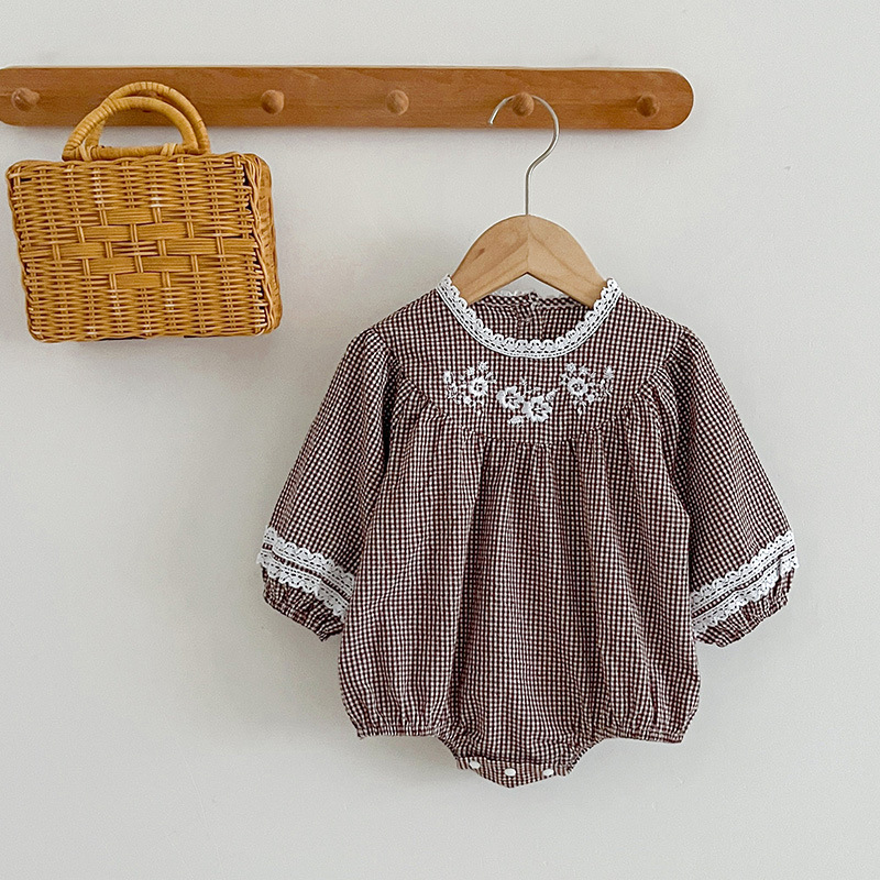 Wholesale Baby Clothes Online 2023 Fashion Soft Cotton Baby Girl Onesie & Girl Dress Wholesale