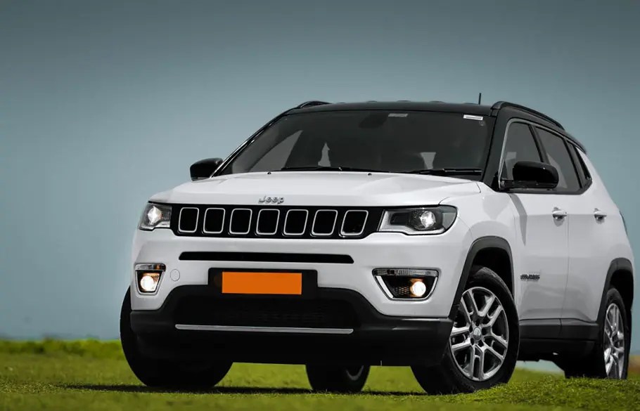 Self drive rent a car Trivandrum Apple Car Rentals