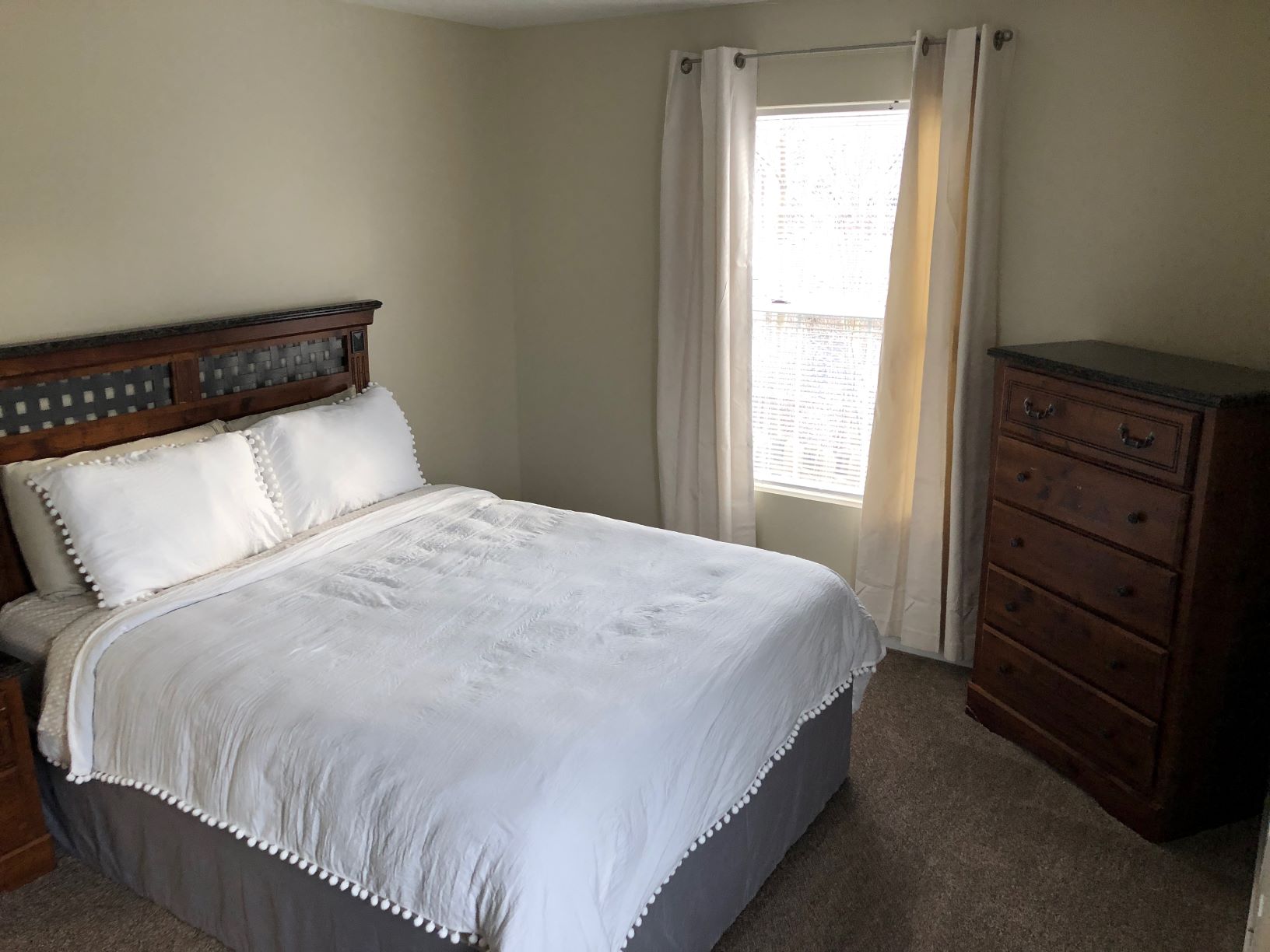 Home Applecrest Village