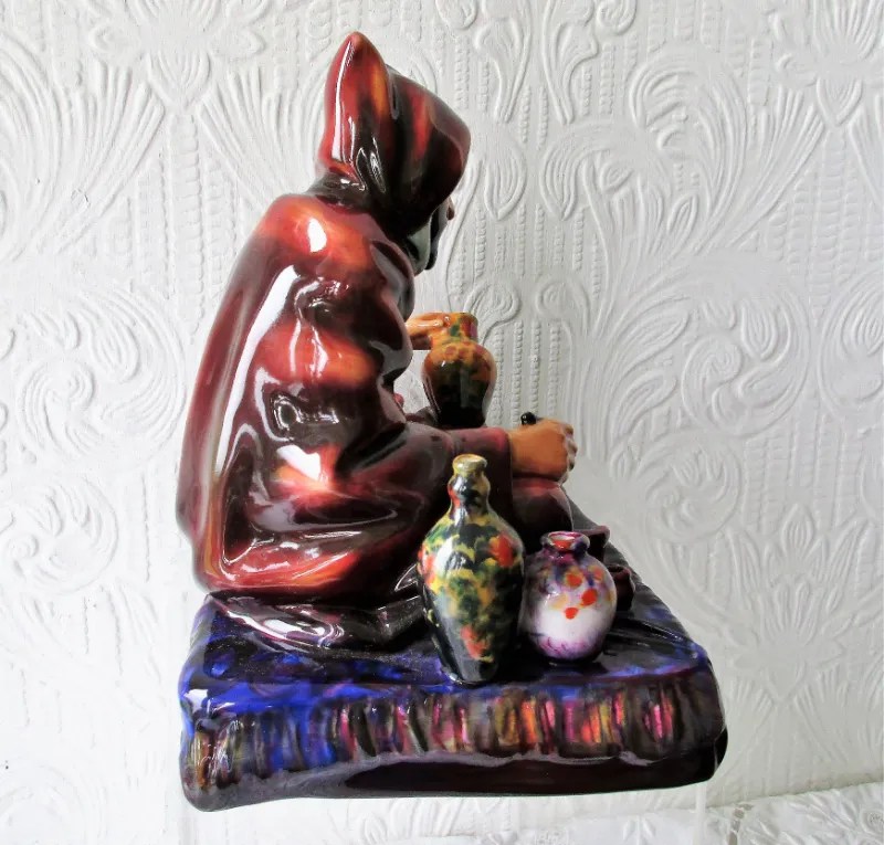 Royal Doulton Porcelain Figurine "The Potter" HN 1493 Applecross