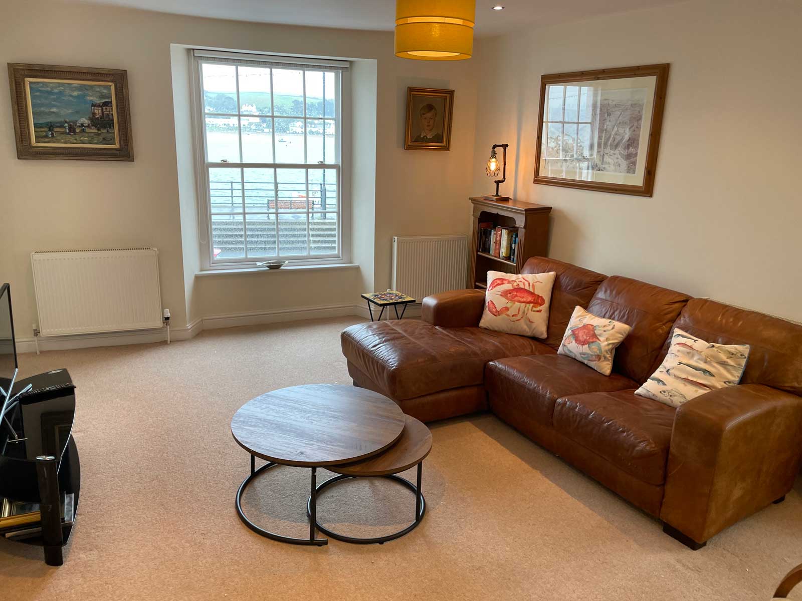 Luxury Sea Front Holiday Apartment in Appledore, North Devon Quayside