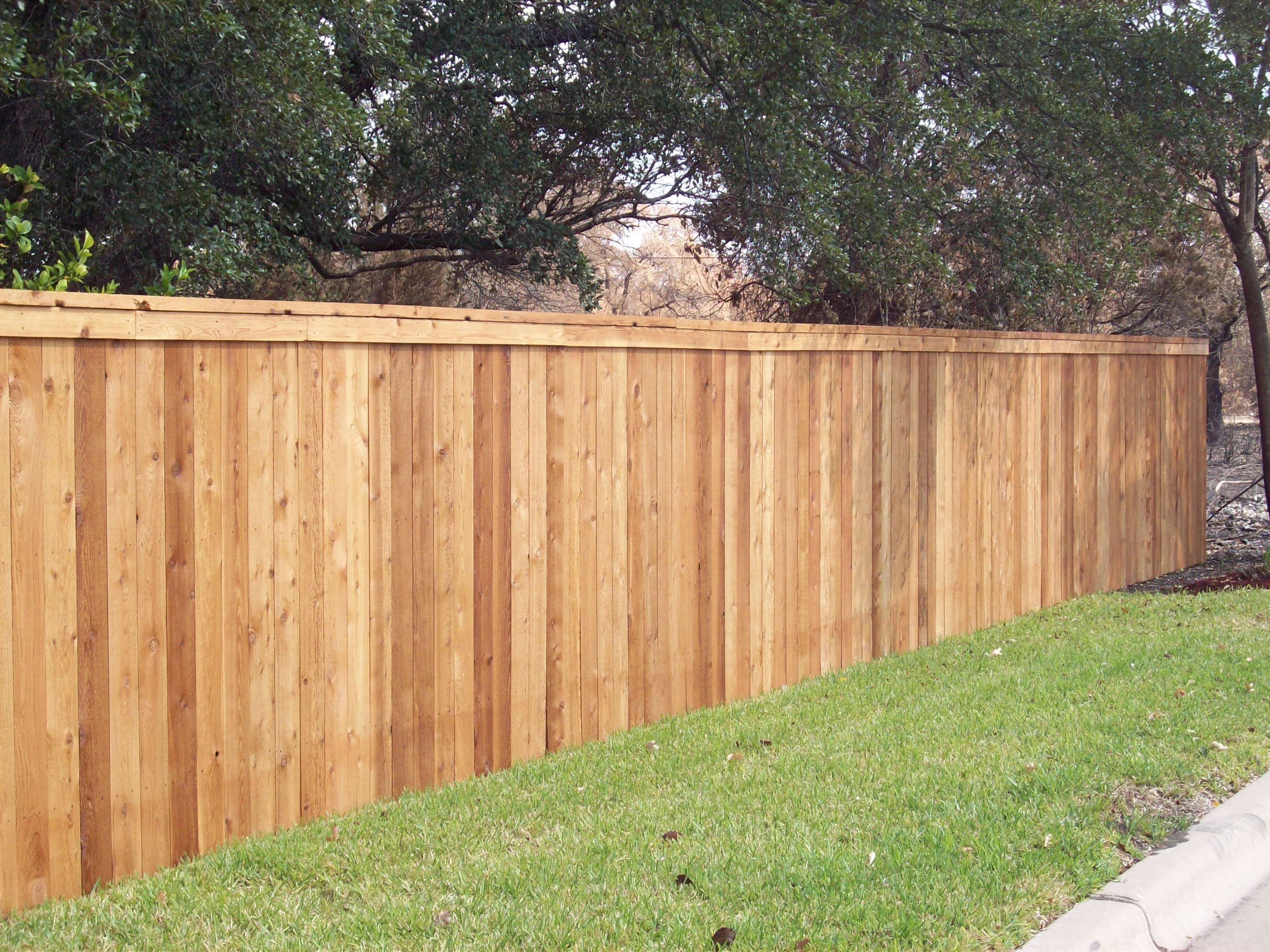 Cap and Trim Fence Photo Gallery [Apple Fence Company]