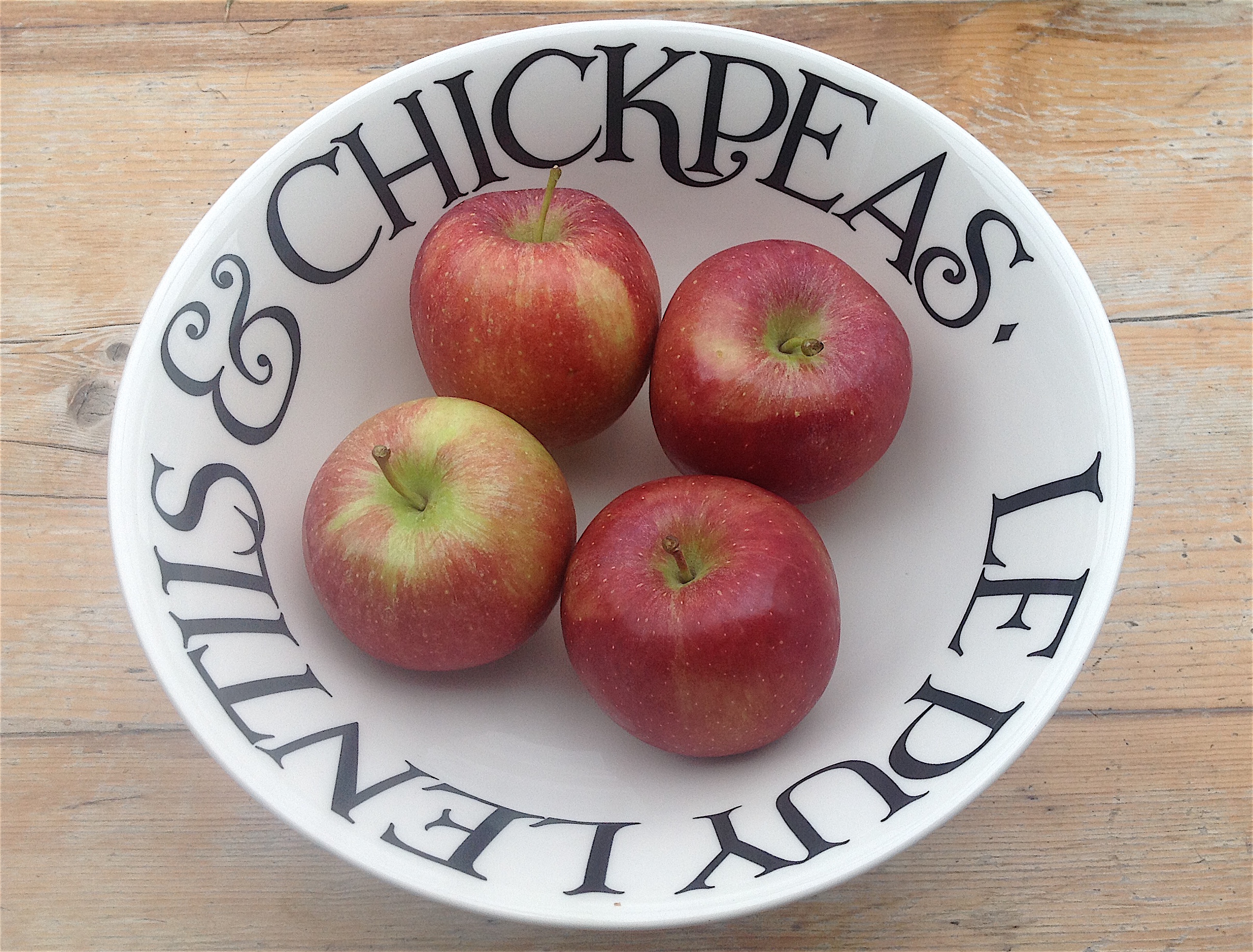 8 Ways To Reduce Cholesterol Naturally applesandbeans