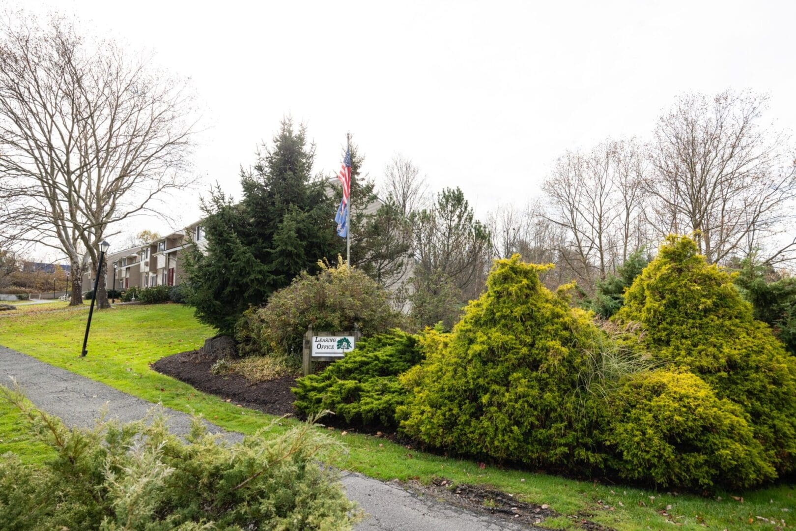 Explore The Amenities Offers Applewood Acres Apartment Homes