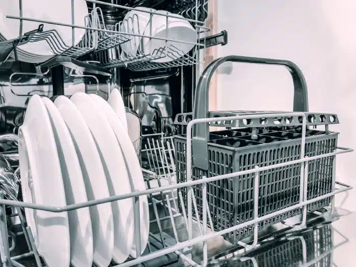 The 7 Best Times To Buy A Dishwasher On Sale