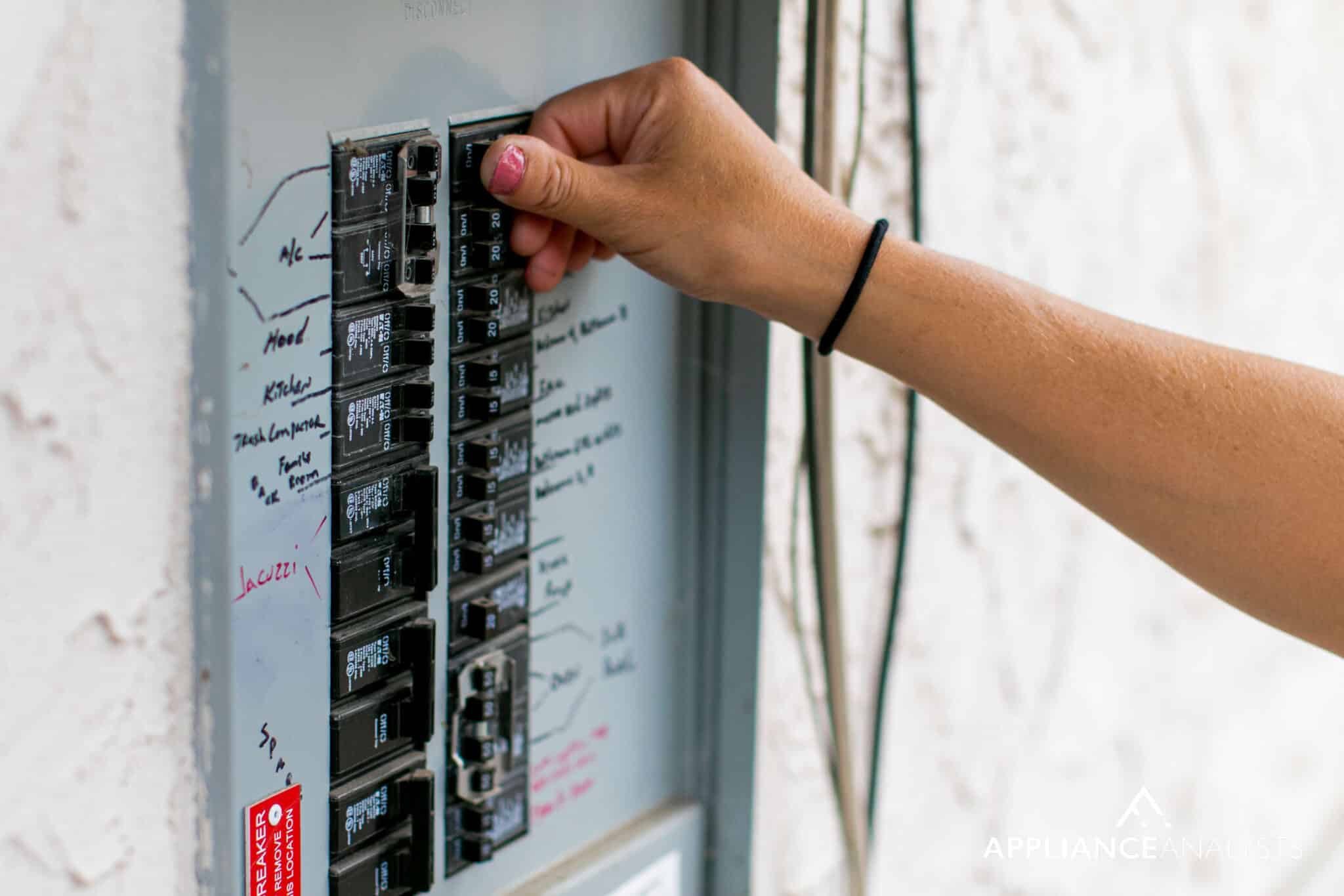 Fixing An Oven That's Tripping A Circuit Breaker [4 Fixes]