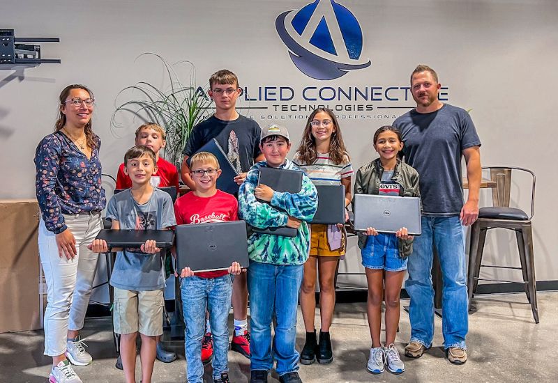 [ALBION NEWS] Robotics club receives laptops Applied Connective Technologies