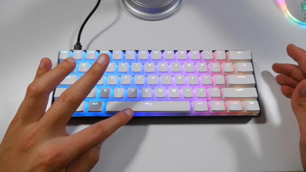 🥇 GK61 con Switches Gateron Yellow Teclado Gaming más rápido? VS APEX