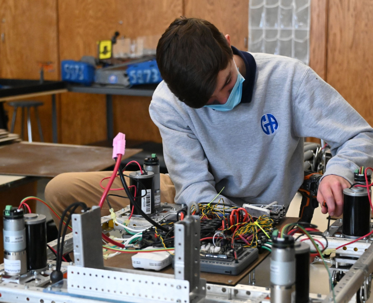 Gilmour Academy High school APPLYWAVE