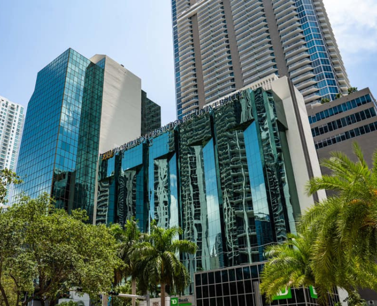 Florida International University College of Business Master's Degree