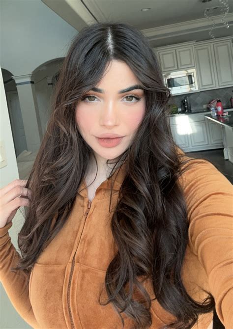 Alinaxrose Onlyfans Leak - King Ice Apps