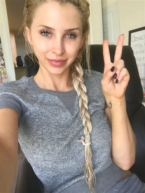 Alix Lynx Onlyfans Leak - King Ice Apps