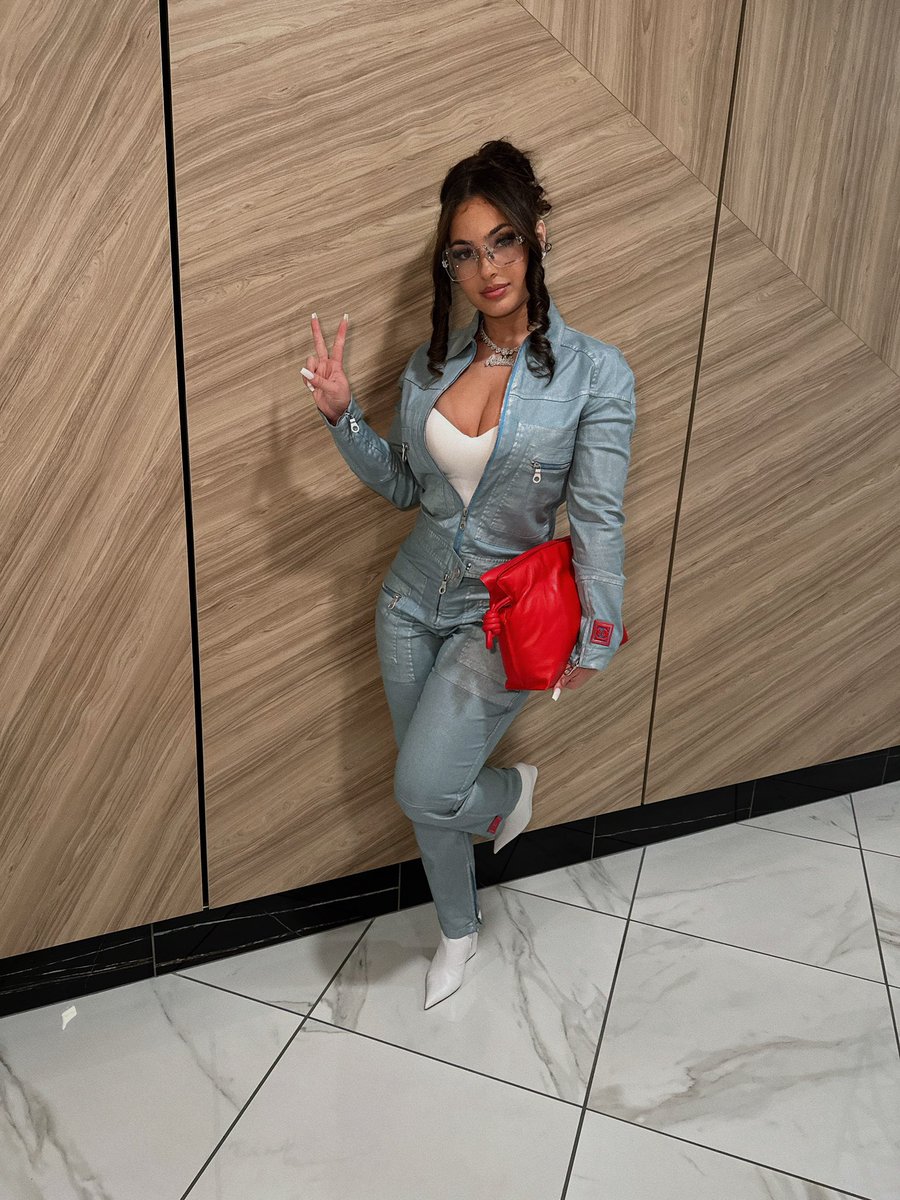 Ash Kaashh Onlyfans Leaks - King Ice Apps