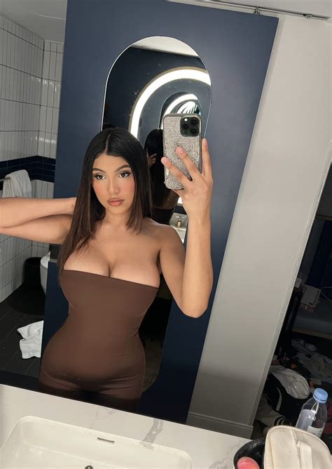 Avocado Thottie Onlyfans Leaked - King Ice Apps